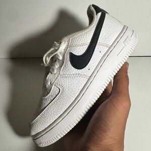 Nike Air Force 1 “White Black” PS Size 1Y